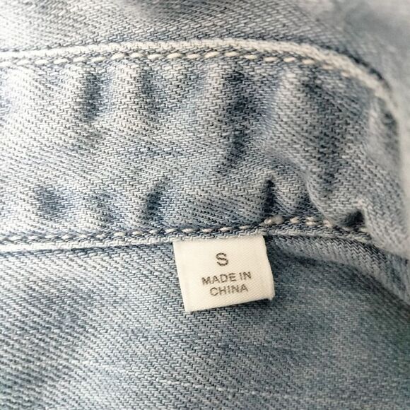 Adriano Goldschmied Denim Shirt Youth Boys Small Blue Distressed Button Up AG - Picture 3 of 11